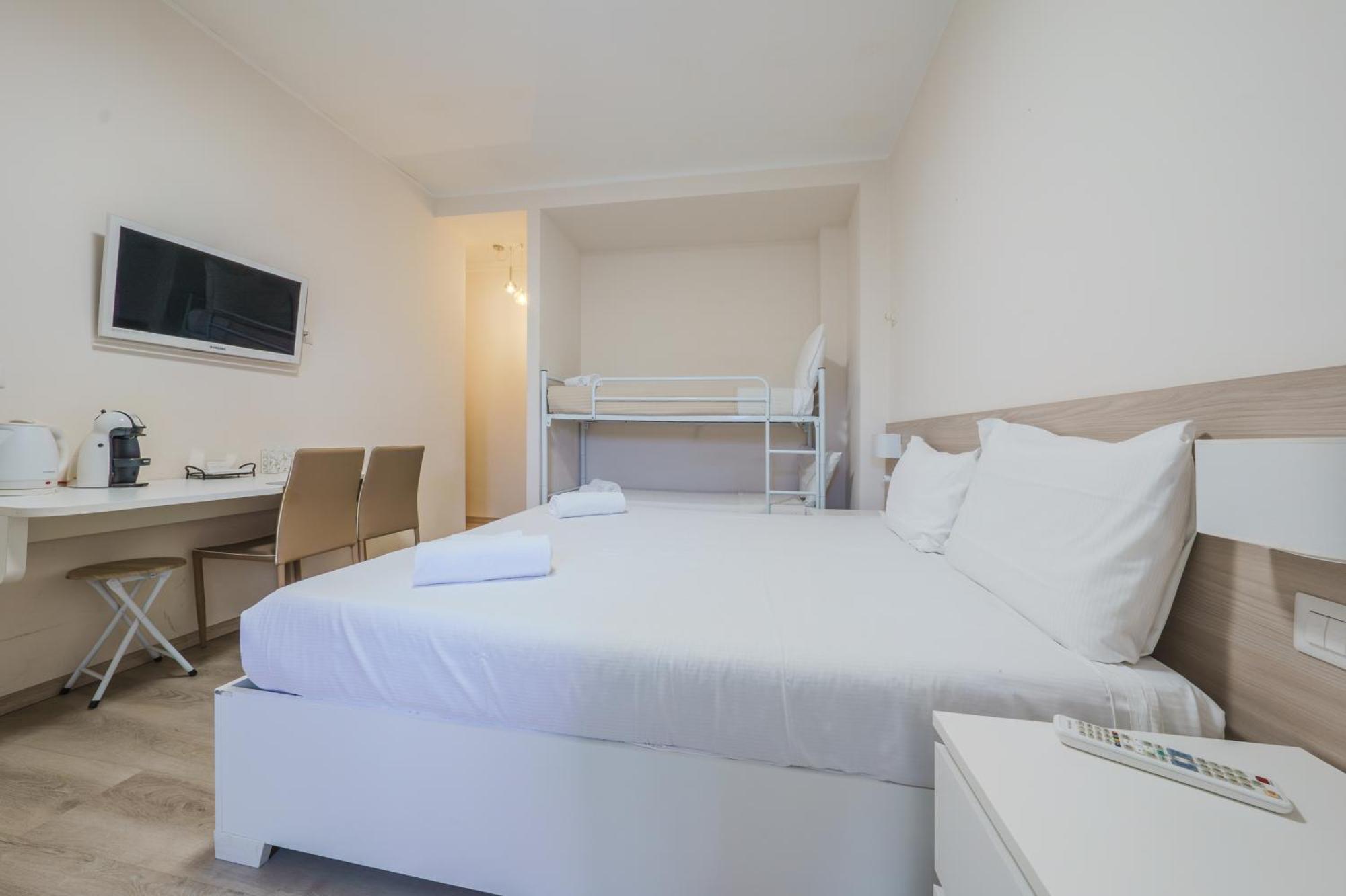 Cristel Apartment - 15 Min Da Milano Cormano Eksteriør bilde