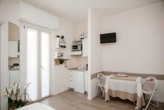 Cristel Apartment - 15 Min Da Milano Cormano Eksteriør bilde
